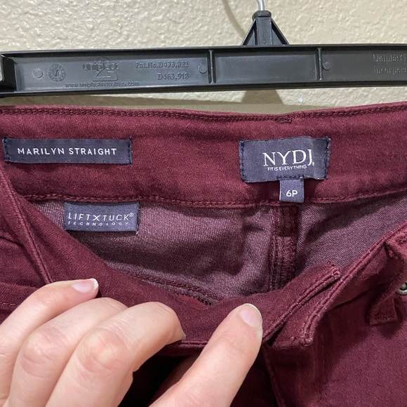 🔴 NJDJ Marilyn straight jeans size 6 petite - Picture 4 of 6